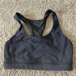 Black lululemon sports bra